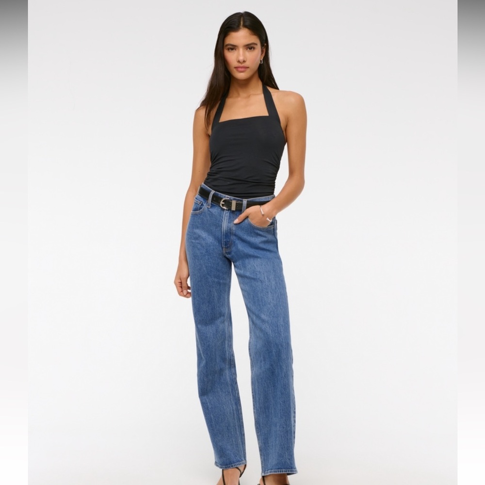 Abercrombie 90’s Relaxed High Rise Jean